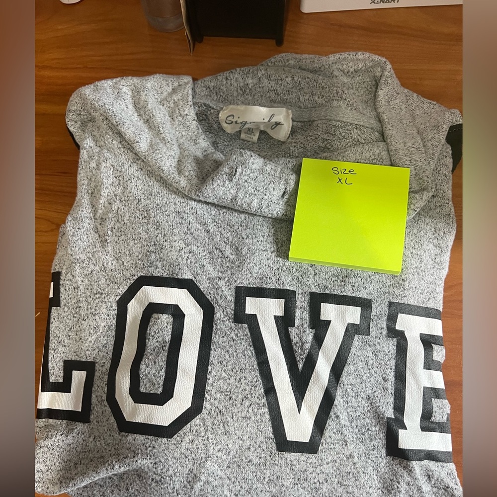 LOVE pull over